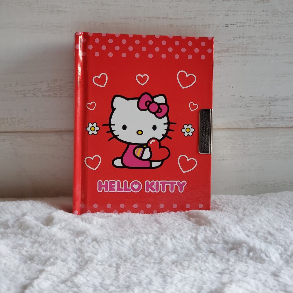 Sanrio Hello Kitty Journal Read Description
